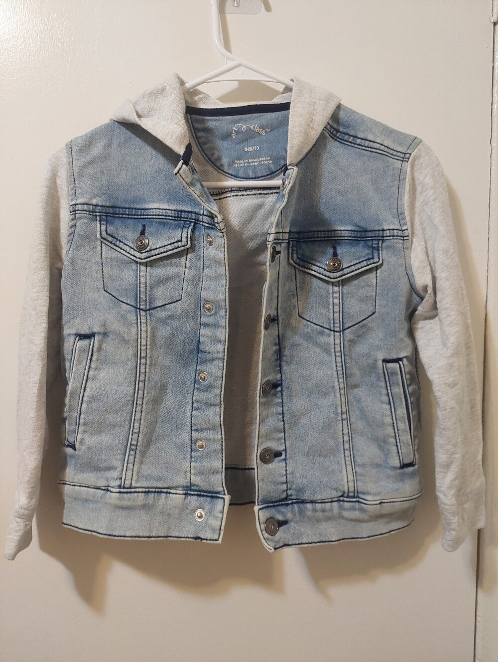 The Children’s Place Boys Denim Jacket Size M 7/8